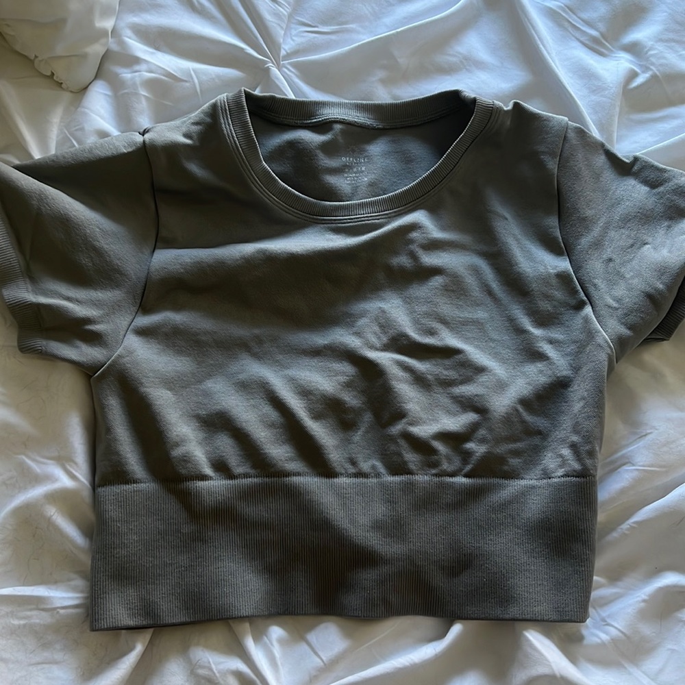 Aerie offline stretchy crop top